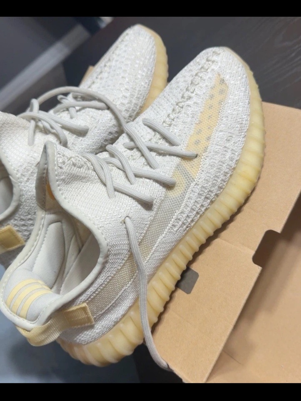 Yeezy Boost 350 V2 Light GY3438 8.5M 10W w/ Box
